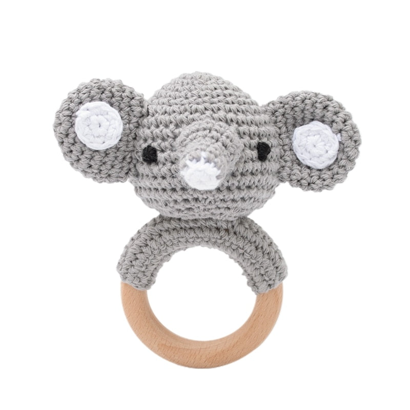 Hochet avec anneau de dentition en bois et un animal doux en crochet Elephant