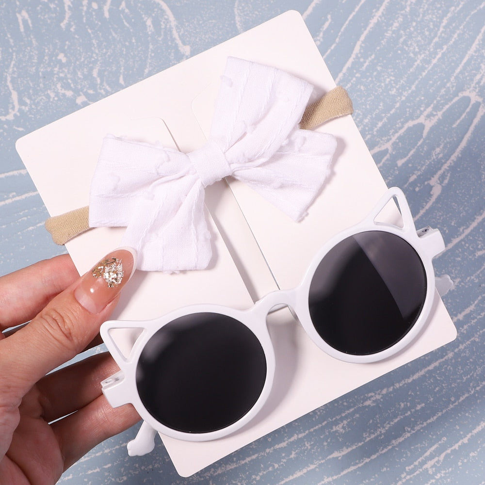 Kit lunettes de soleil colorées + chouchou assorti Chat blanc