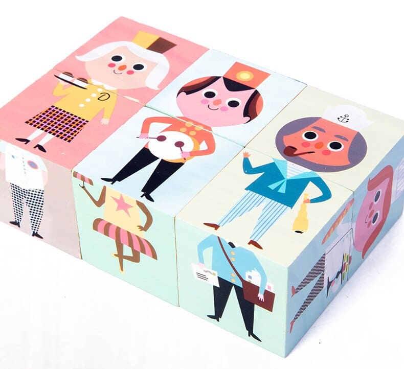 Cubes en bois avec 18 personnages et cartes illustrées 